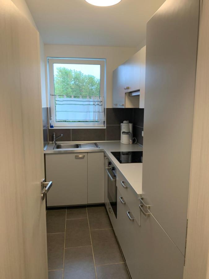 Werftstrasse 9A Apart otel Kiel Dış mekan fotoğraf