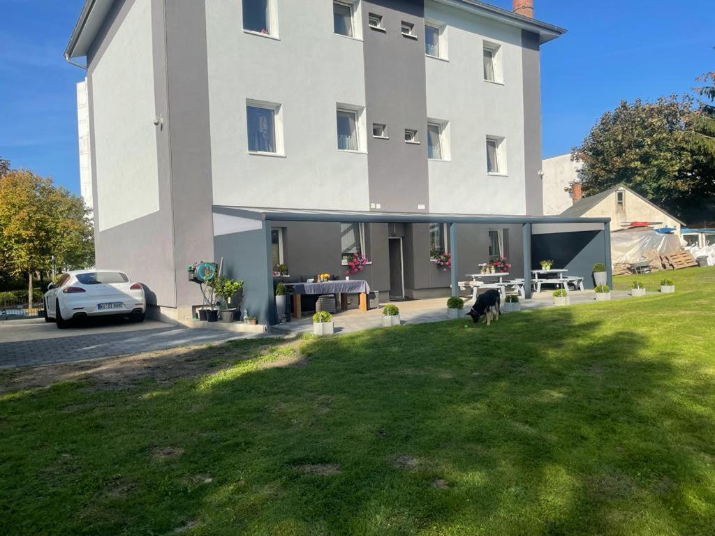 Werftstrasse 9A Apart otel Kiel Dış mekan fotoğraf