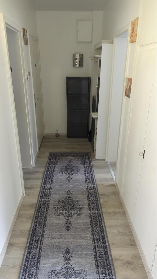 Werftstrasse 9A Apart otel Kiel Dış mekan fotoğraf