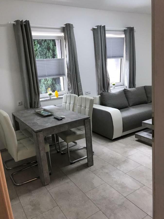 Werftstrasse 9A Apart otel Kiel Dış mekan fotoğraf