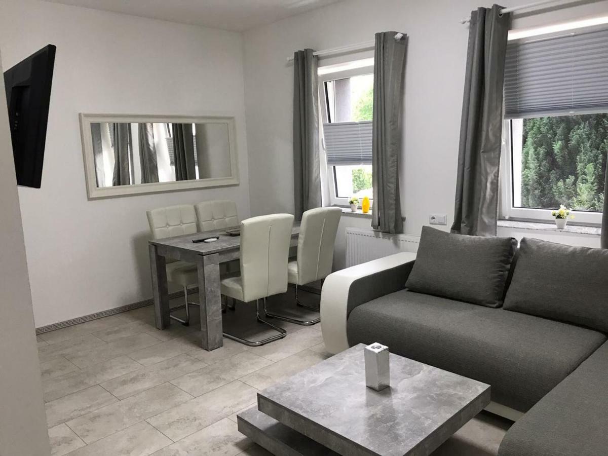 Werftstrasse 9A Apart otel Kiel Dış mekan fotoğraf